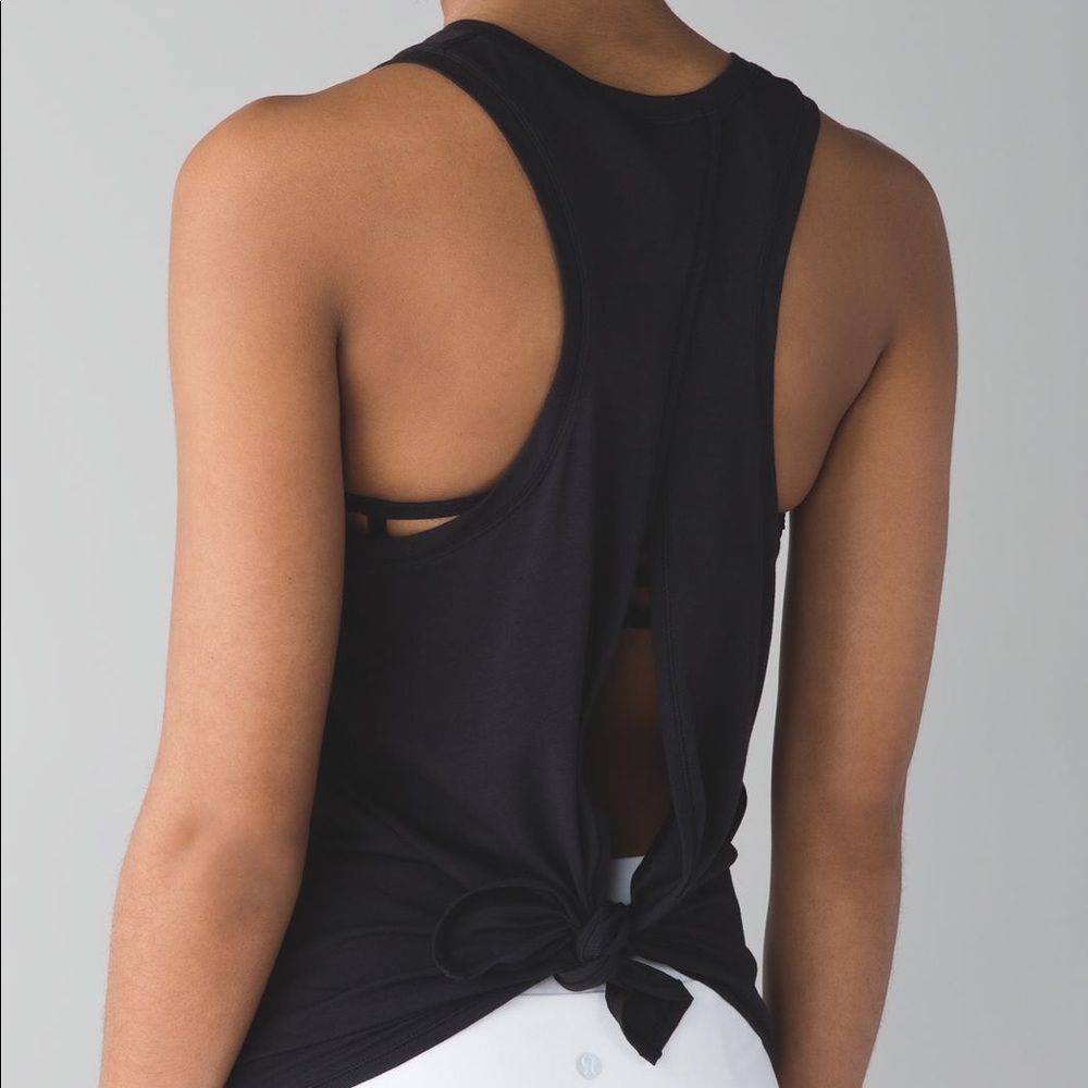 Lululemon Black Open Back Tank with Tie 🌛